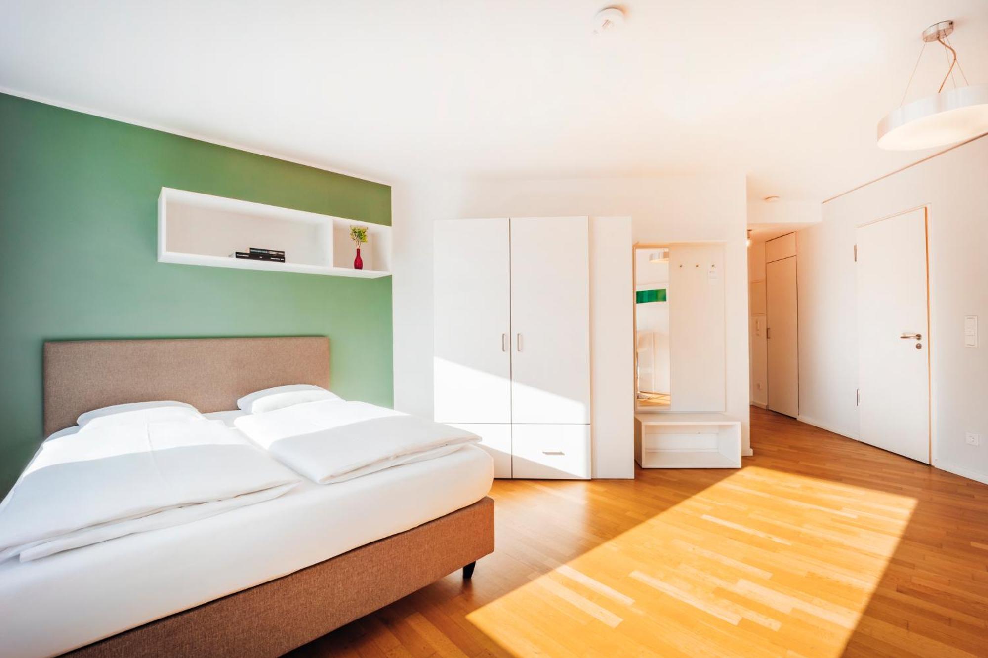 Apartment M mit Kingsize-Bett